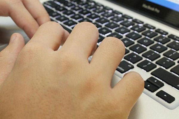 Projeto cria política para incentivar o uso de tecnologias na educação básica