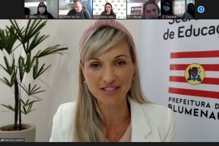 Em reunião com municípios do Extremo Sul, Undime/SC fala sobre papel da entidade e do gestor educacional