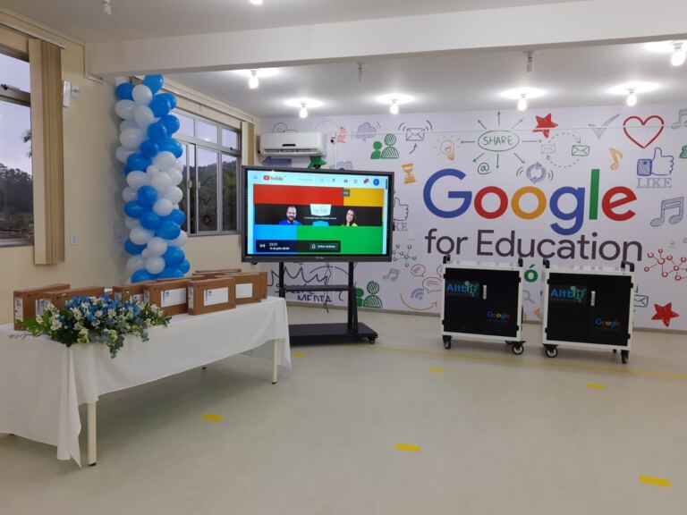 Secretaria de Educação de Timbó promove TechDay para lançamento de parceria pioneira com a Google