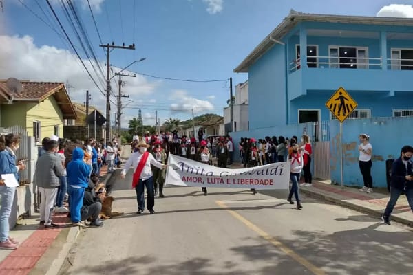 Guardiãs participam de homenagem à Anita em Paulo Lopes (SC)