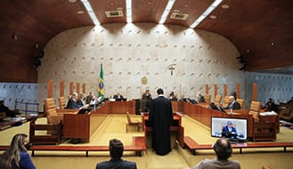 Salário-educação deve seguir número de alunos matriculados, decide STF
