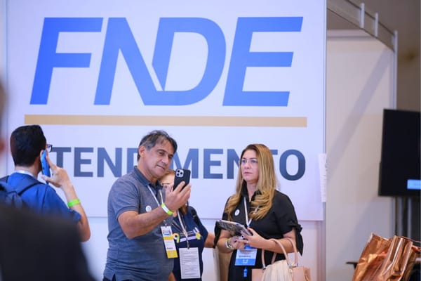 Instituições parceiras e governamentais compõem espaço de exposição do 9º Fórum