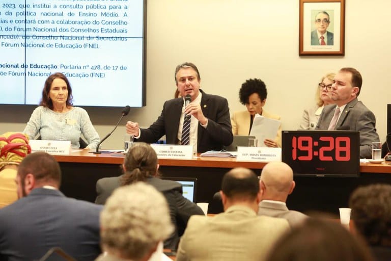 MEC apresenta prioridades da gestão ao Congresso