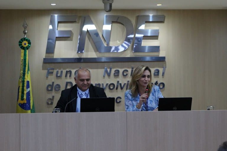 FNDE realiza webinar sobre o Programa Dinheiro Direto na Escola