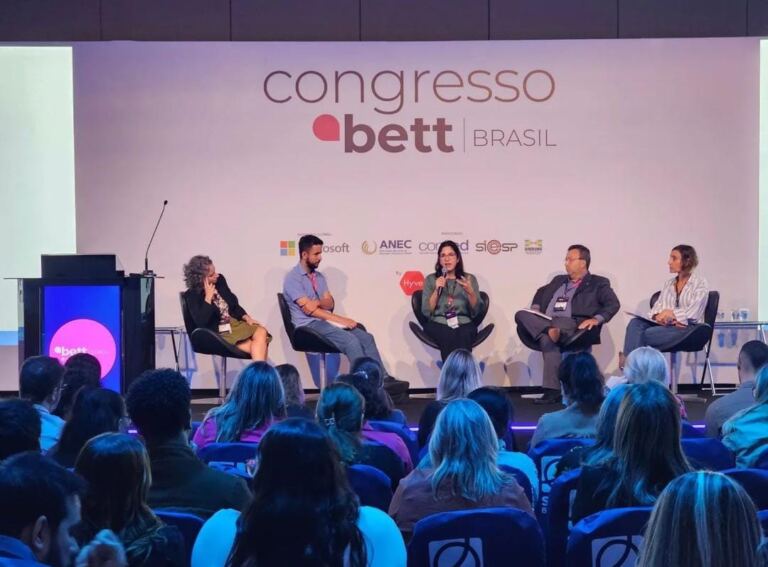 Undime-SC acompanha painel sobre tecnologias digitais nas escolas durante Congresso Bett Brasil, em São Paulo