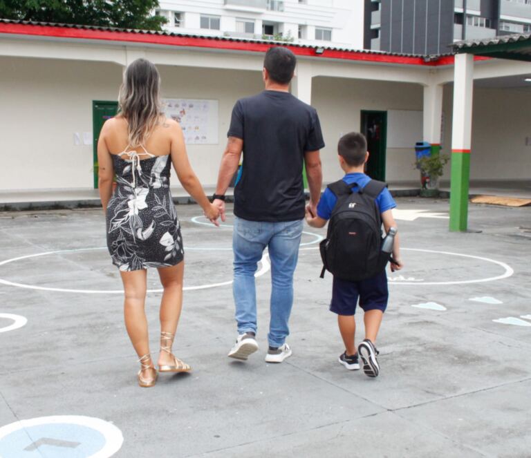 Secretaria de Estado da Educação e Undime/SC farão live com pais e responsáveis sobre a importância da família na escola