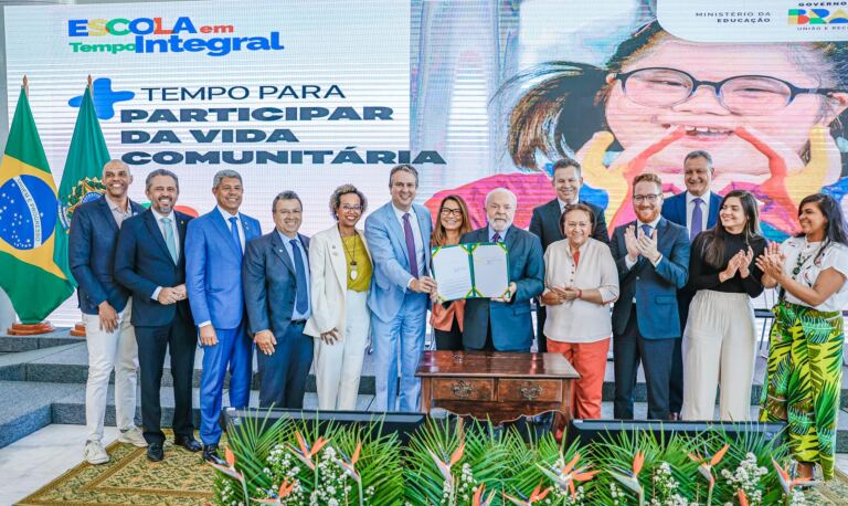 Escola de Tempo Integral terá investimento de R$ 4 bi