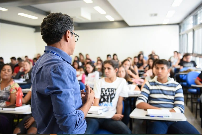 Grupo de Trabalho vai avaliar retomada da formação de profissionais