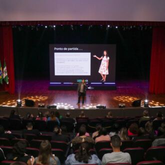 Educação climática e gestão financeira norteiam os debates do último dia do Seminário para educadores do Estado