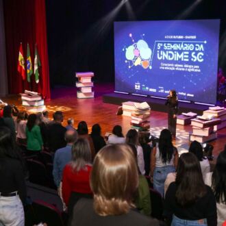 Confira as fotos do 5º Seminário da Undime-SC em Chapecó