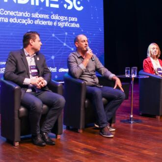 Confira as fotos do 5º Seminário da Undime-SC em Chapecó