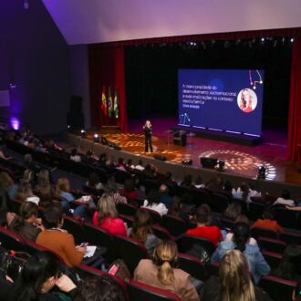 Confira as fotos do 5º Seminário da Undime-SC em Chapecó