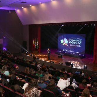 Confira as fotos do 5º Seminário da Undime-SC em Chapecó
