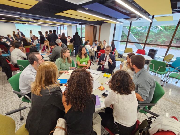 Presidente da Undime participa de reunião de planejamento estratégico da Frente Parlamentar Mista da Educação