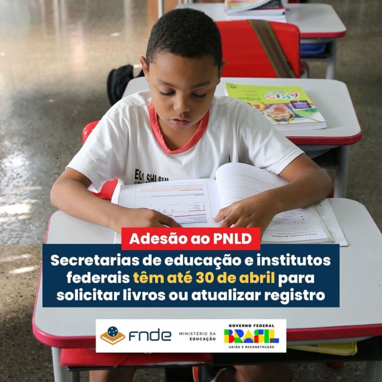 Adesão ao PNLD: secretarias de educação e institutos federais têm até 30 de abril para solicitar livros ou atualizar registro