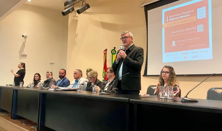 Undime-SC participa do Seminário Estadual sobre o Plano Nacional de Educação
