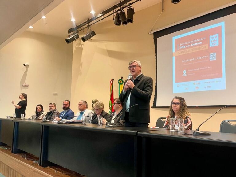 Undime-SC participa do Seminário Estadual sobre o Plano Nacional de Educação