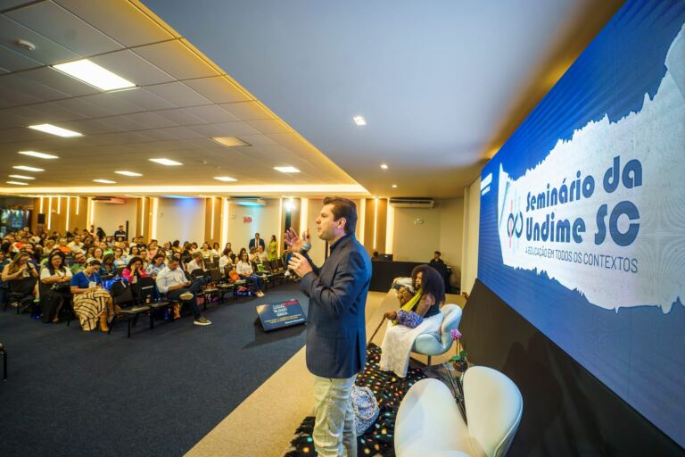 Confira as fotos do 6º Seminário da Undime-SC em Florianópolis