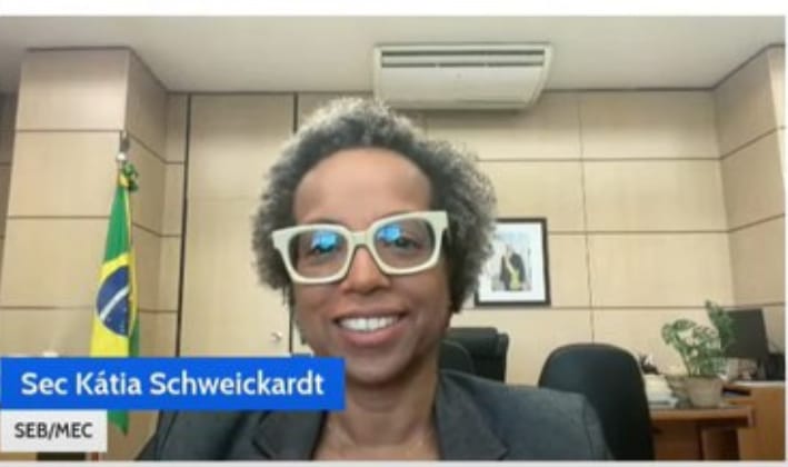 MEC e Secom apresentam Guia de Educação Digital e Midiática