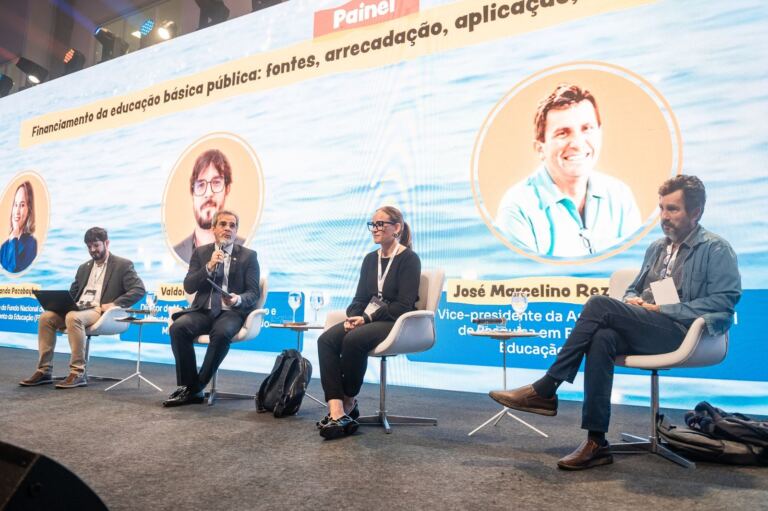 Financiamento da educação básica pública é tema de painel no segundo dia do Fórum Nacional da Undime