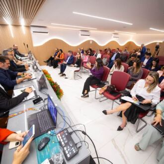 Seccional catarinense presente na reunião do Colegiado Ampliado da Undime Nacional, em Brasília