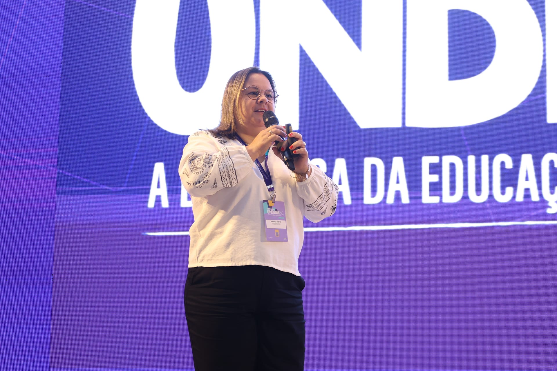 Municípios devem assumir o compromisso com a recomposição das aprendizagens, alerta especialista