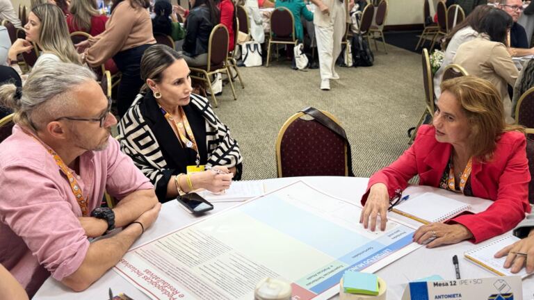 Undime-SC participa de formação nacional sobre prevenção das violências nas escolas