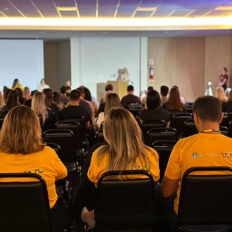 Seccional catarinense participa de Workshop do Curso de Especialização do Programa Escolas Conectas, na capital