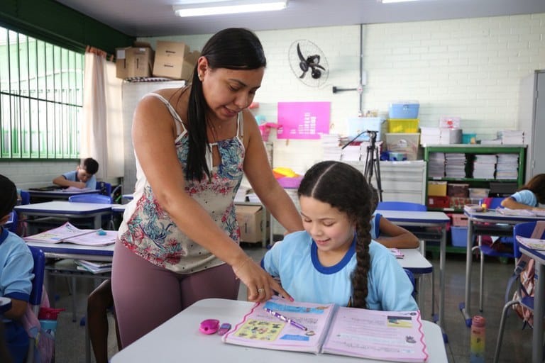 Estados, municípios e Distrito Federal recebem nova parcela do Salário-Educação