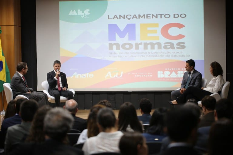 (Foto: Fábio Nakakura/MEC)