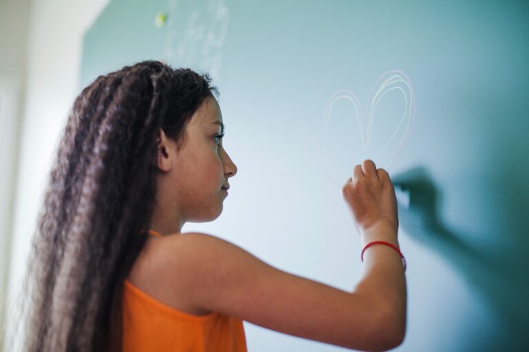 CNE publica parâmetros nacionais para orientar a oferta da Educação em Tempo Integral