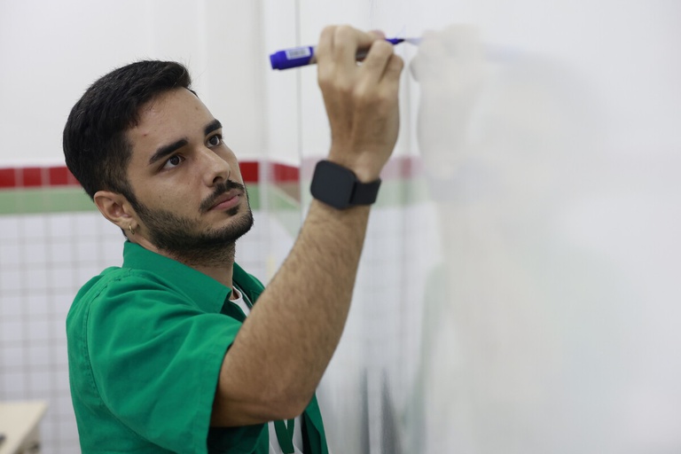 Professores podem solicitar a Carteira Nacional Docente do Brasil